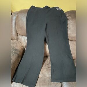 Women’s Black Pants Size 14. New With Tags. Kaari Blue Brand.